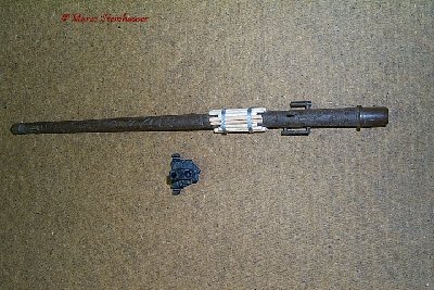 Mast_Hinten2.jpg (270.11 KiB) 1753 mal betrachtet hintere Mast fast fertig