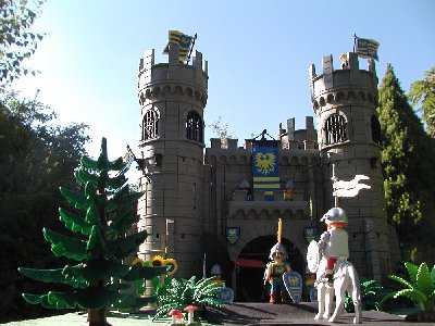 Hugo kommt3.jpg (203.29 KiB) 1092 mal betrachtet Hugo kommt3.jpg