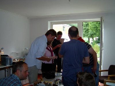Neu 006.jpg (36.33 KiB) 1198 mal betrachtet Erstmal einen groben Überblick verschaffen....