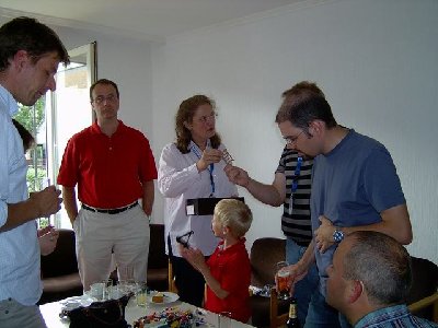 Neu 001.jpg (41.64 KiB) 1196 mal betrachtet Fachleute unter sich - was ist das, wo gehört das hin?