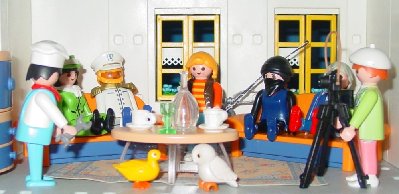 Crew.jpg (115.57 KiB) 965 mal betrachtet Crew.jpg