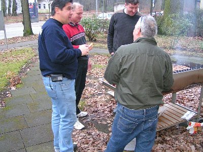 PICT0216.JPG (185.7 KiB) 997 mal betrachtet Die Meistergriller...