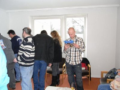 Februar 006.jpg (38.82 KiB) 490 mal betrachtet Was man im neuen Katalog so alles entdecken kann