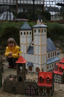 Eulenburg1.JPG (42.61 KiB) 2085 mal betrachtet Eulenburg1.JPG