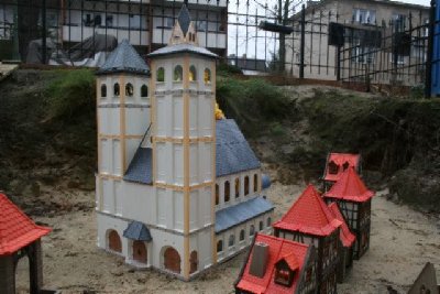 Eulenburg4.JPG (46.39 KiB) 2079 mal betrachtet Eulenburg4.JPG