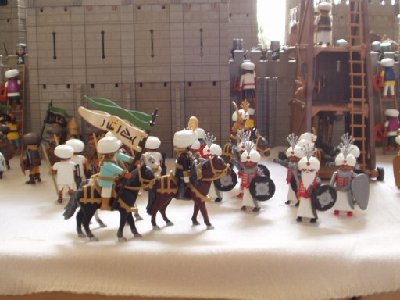 Mantel2010_04.jpg (52.53 KiB) 1786 mal betrachtet Mantel2010_04.jpg