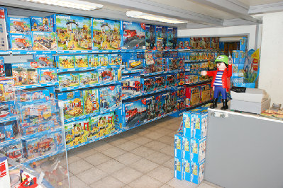 butikken03.jpg (426 KiB) 3667 mal betrachtet butikken03.jpg