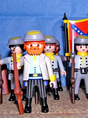 013.jpg (63.89 KiB) 2194 mal betrachtet Confederate Hugo.