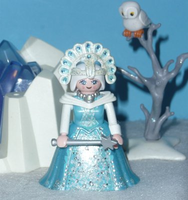 Eisfee (9).JPG (216.65 KiB) 2261 mal betrachtet Eisfee (9).JPG