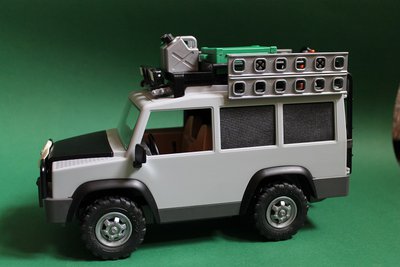jeep-grau3.jpg