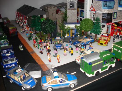 188 Feuerwehr .jpg (198.43 KiB) 1956 mal betrachtet 188 Feuerwehr .jpg