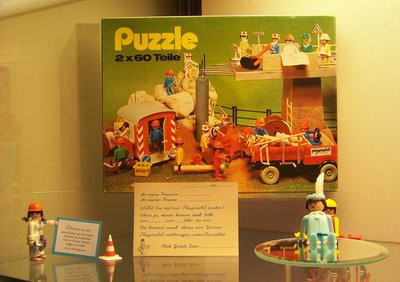 Schloßmuseum Greiz 85.) 'Meine ersten 3 Jahre' (Klicky) Elise  playmobil 8310 (oben zugeschnitten).jpg
