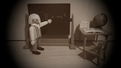 Einstein.jpg (86.33 KiB) 2332 mal betrachtet Einstein.jpg