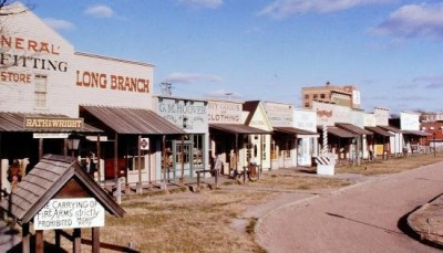 5 Dodge City (Boot Hill Museum).jpg